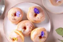 Classic Glazed Ring Donut